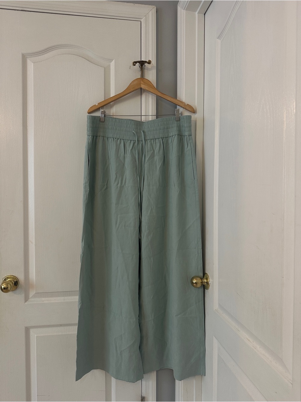 Light Sage Wide-Leg Women Pants